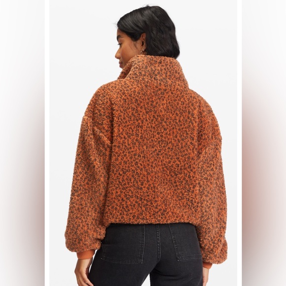 NWT Billabong Half Zip Fleece Pullover - Small - Picture 2 of 11